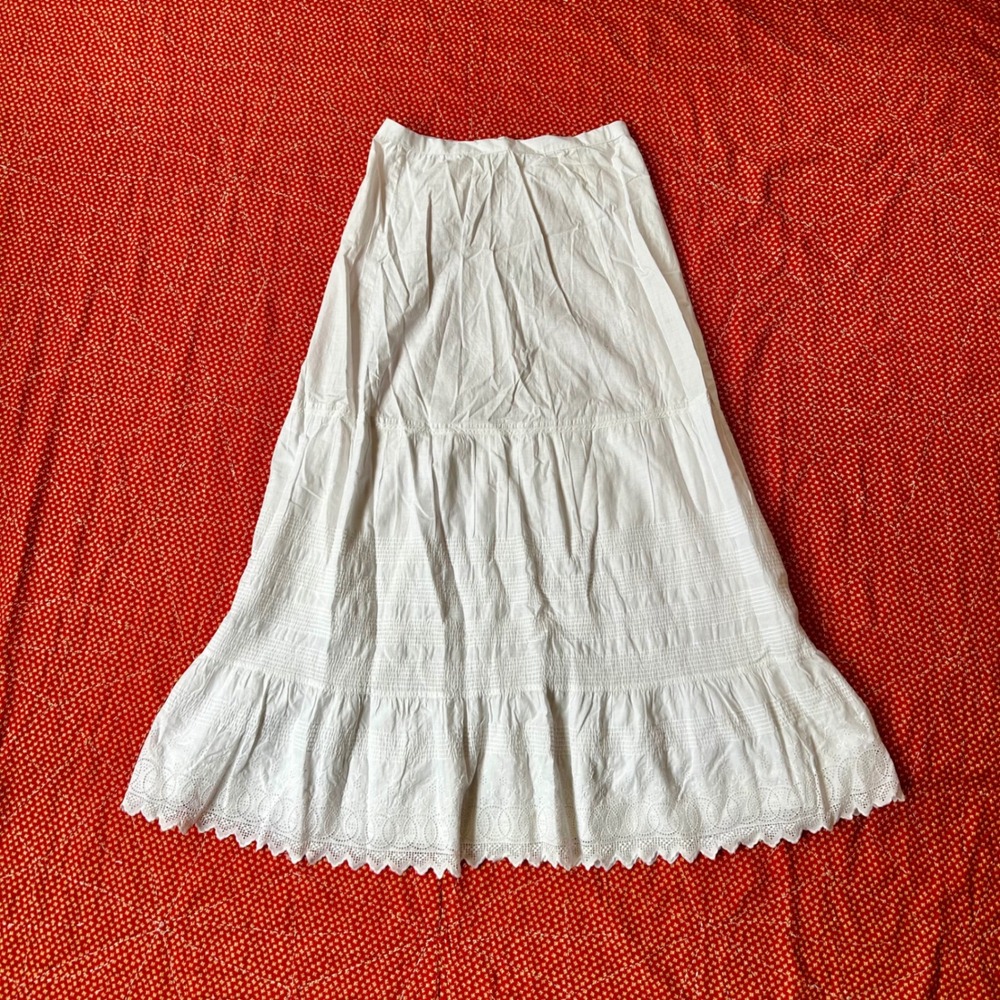 Antique 1800s 1900s Victorian Edwardian cotton maxi length white skirt